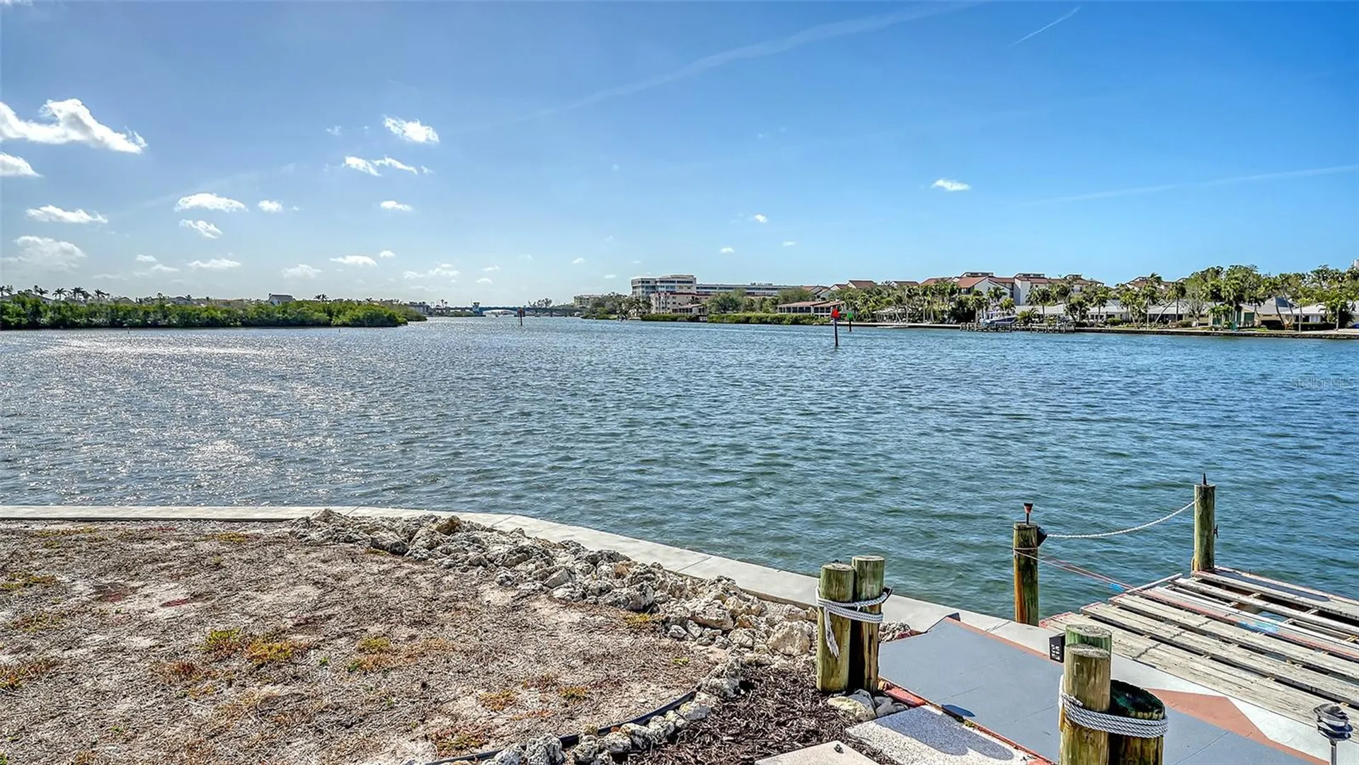 1444 Ridgewood Lane Sarasota FL 34231