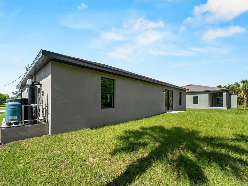 17331 Elmwood Avenue Port Charlotte FL 33948