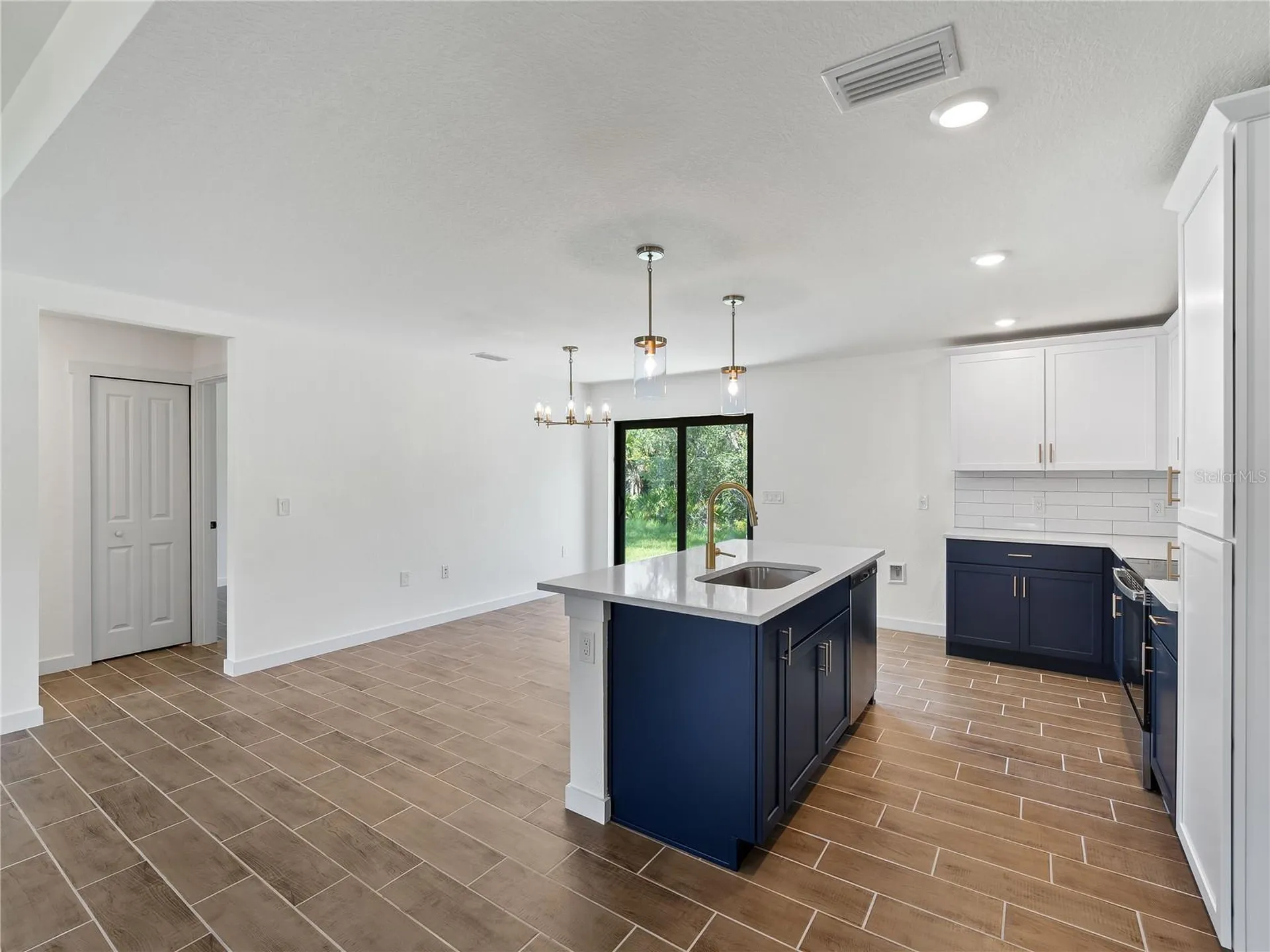 17331 Elmwood Avenue Port Charlotte FL 33948