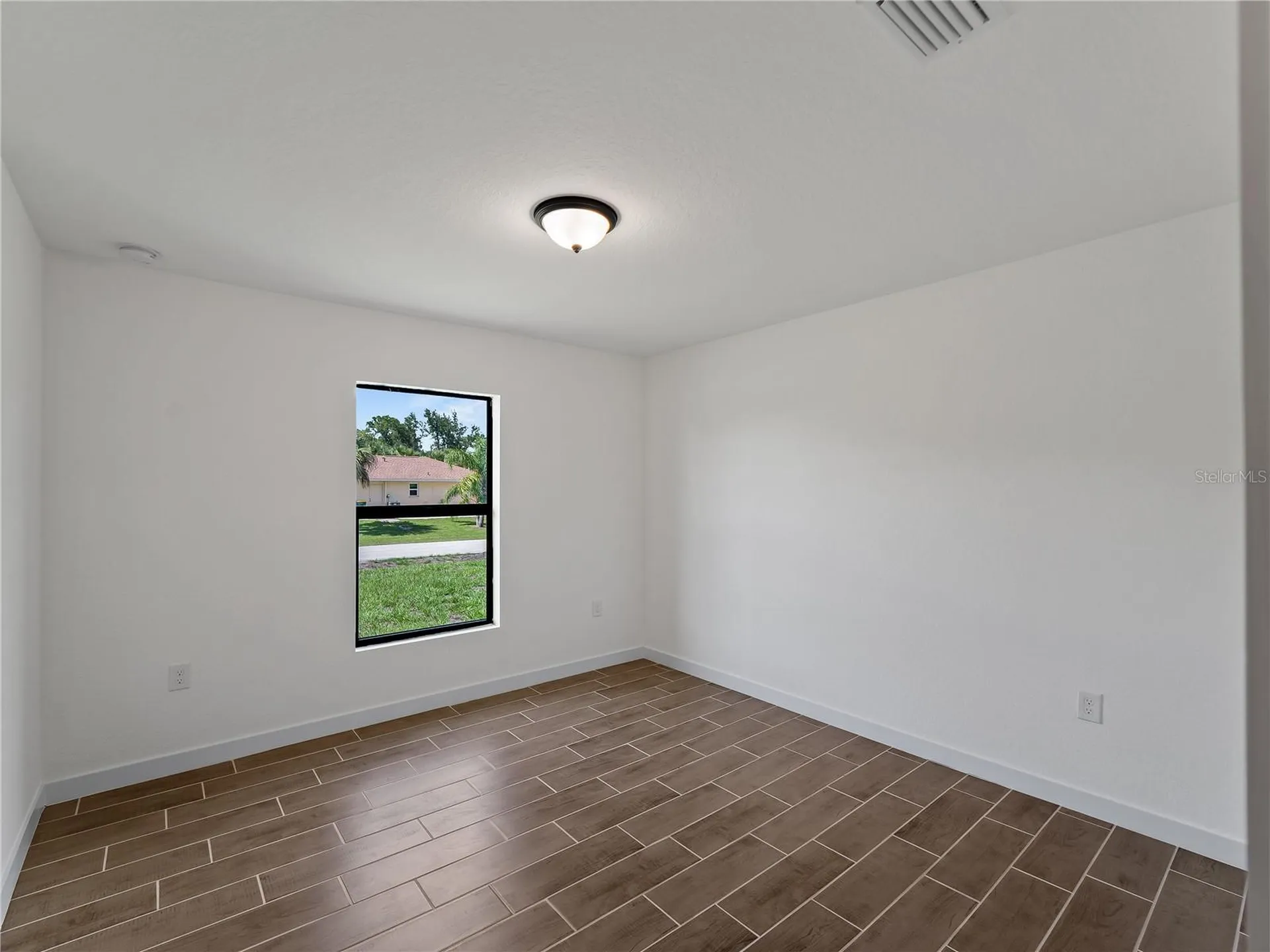 17331 Elmwood Avenue Port Charlotte FL 33948