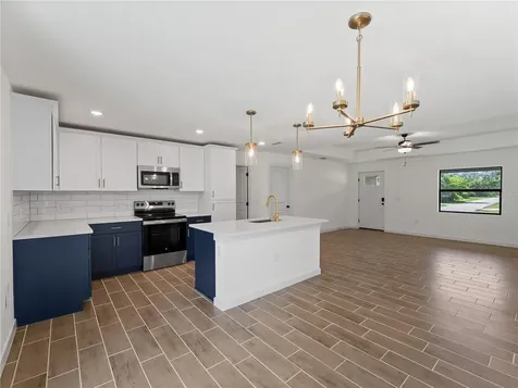 17331 Elmwood Avenue Port Charlotte FL 33948