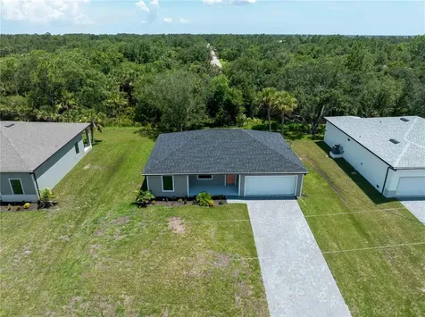 17331 Elmwood Avenue Port Charlotte FL 33948