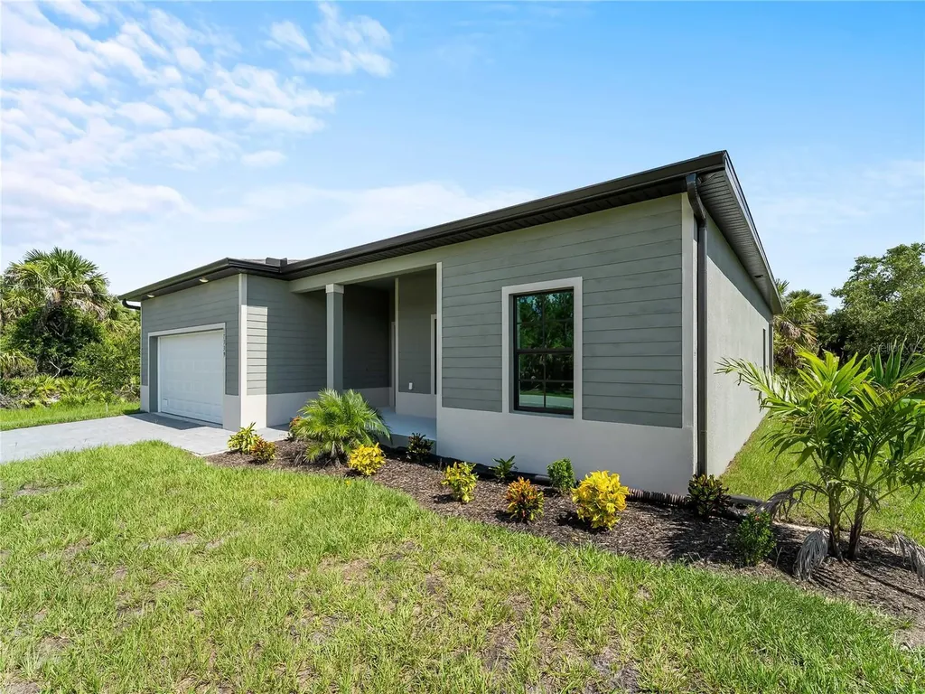 17339 Elmwood Avenue Port Charlotte FL 33948