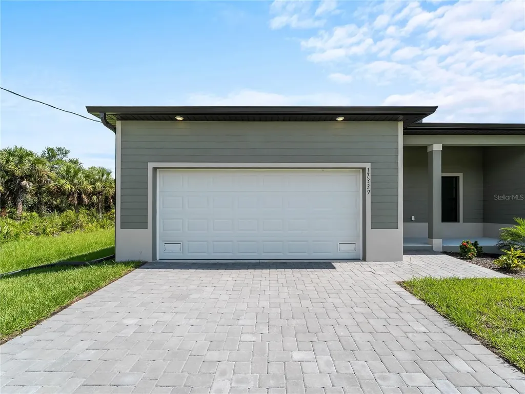 17339 Elmwood Avenue Port Charlotte FL 33948