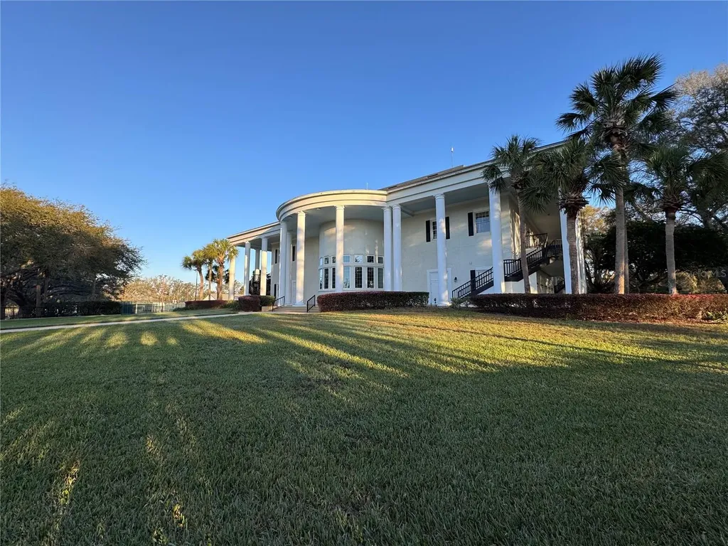 25527 Oak Alley Leesburg FL 34748