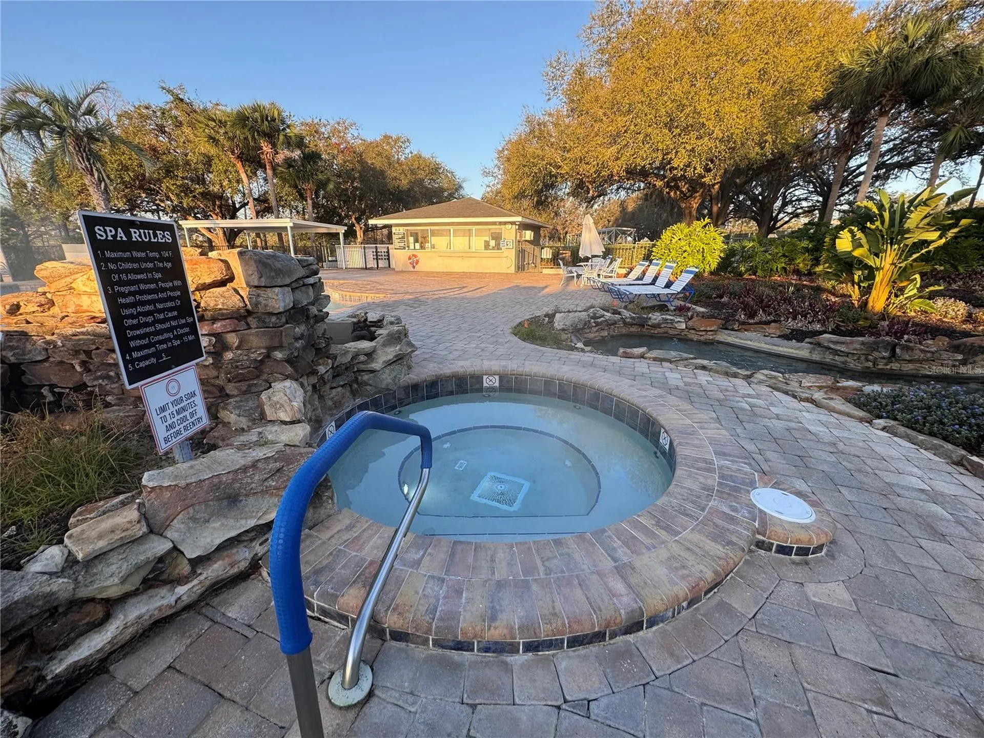 25527 Oak Alley Leesburg FL 34748