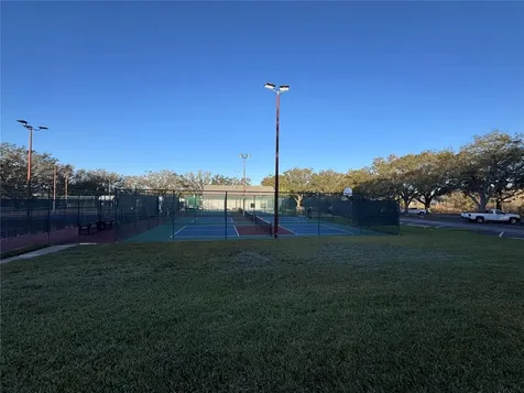 25527 Oak Alley Leesburg FL 34748