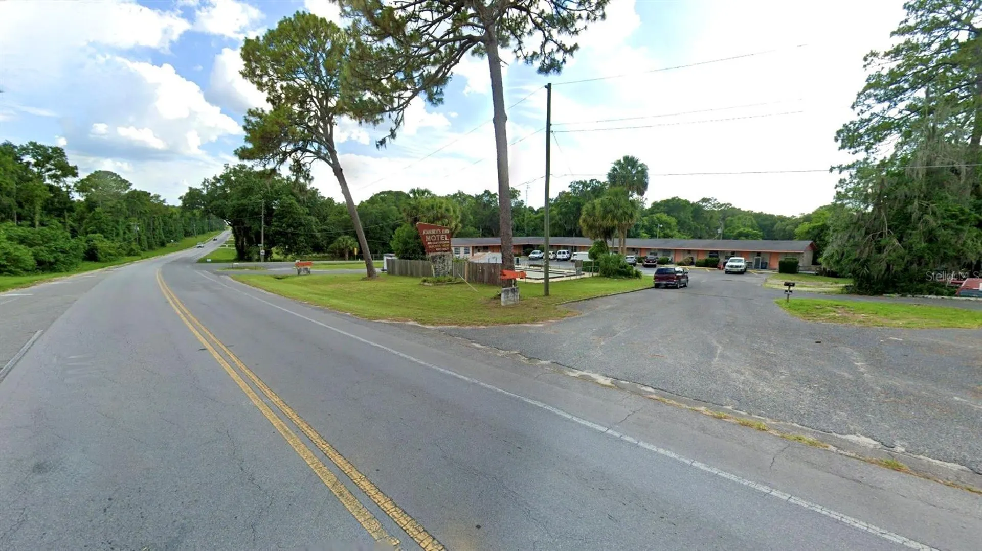 7710 NE Jacksonville Road Ocala FL 34479