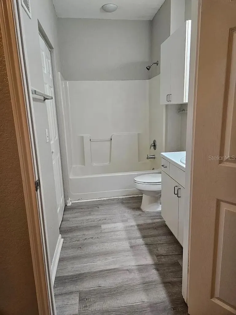 860 Orange Avenue Orlando FL 32801