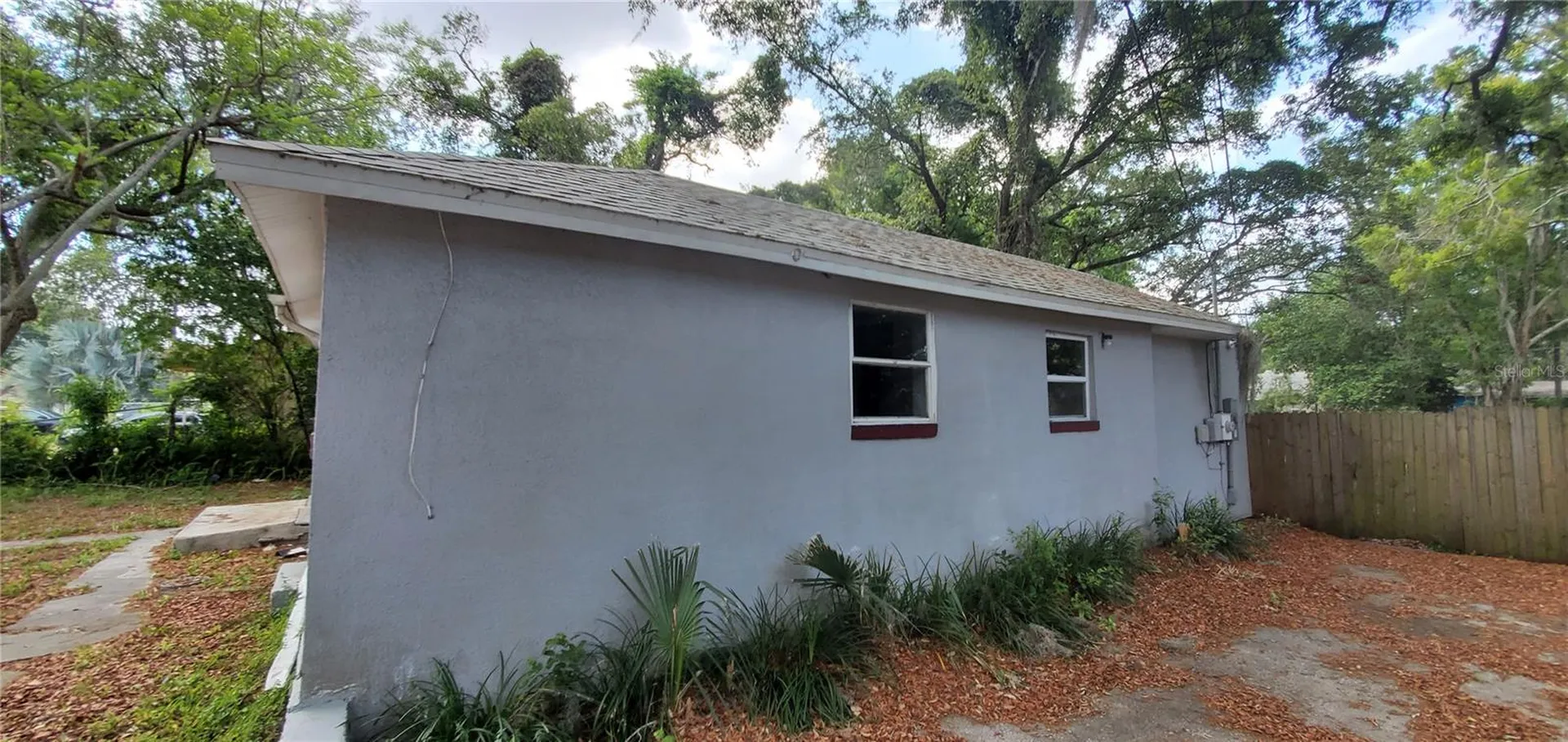 3718 19th Avenue S St Petersburg FL 33711