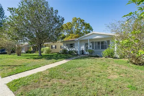 5221 4th Avenue N St Petersburg FL 33710