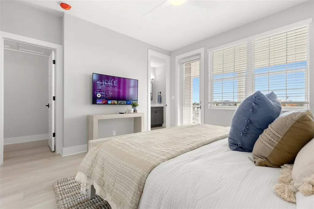4333 Saltwater Pearl Way Cortez FL 34215