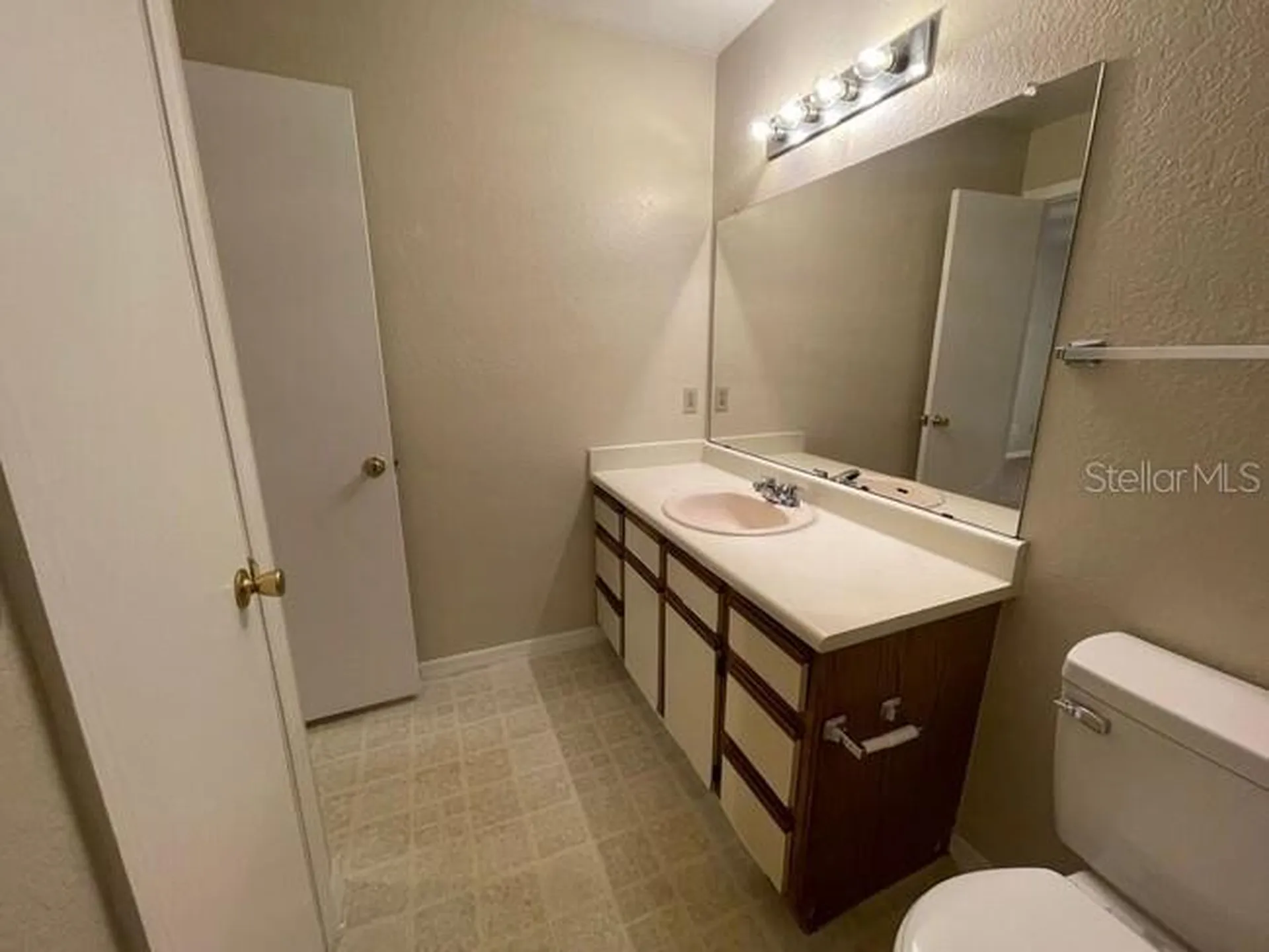 1021 S Hiawassee Road Orlando FL 32835