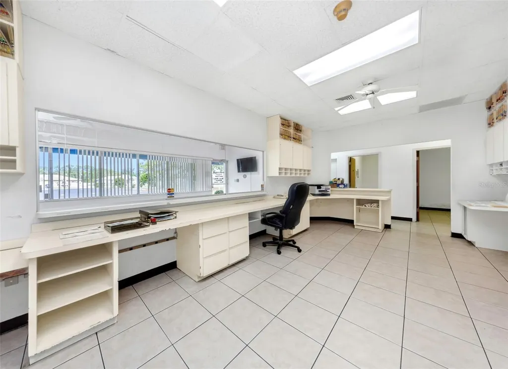 655 N Indiana Avenue Englewood FL 34223