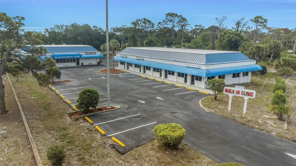 655 N Indiana Avenue Englewood FL 34223