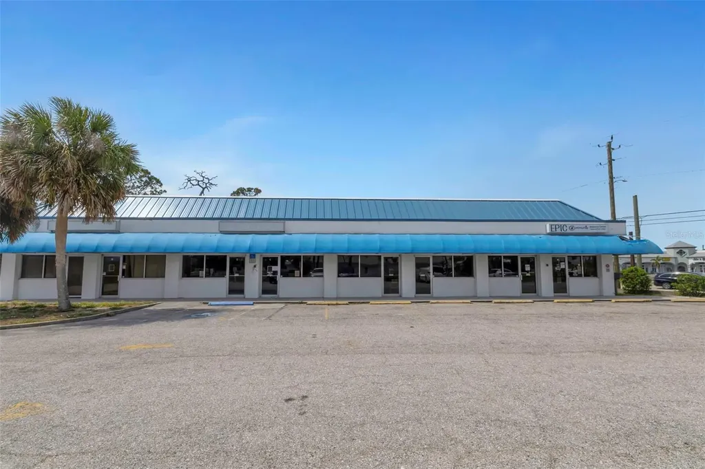 655 N Indiana Avenue Englewood FL 34223