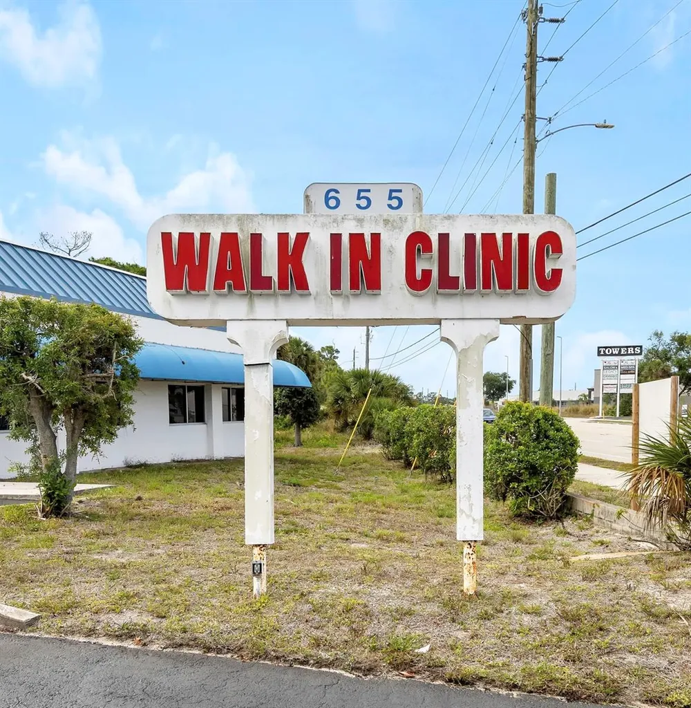 655 N Indiana Avenue Englewood FL 34223