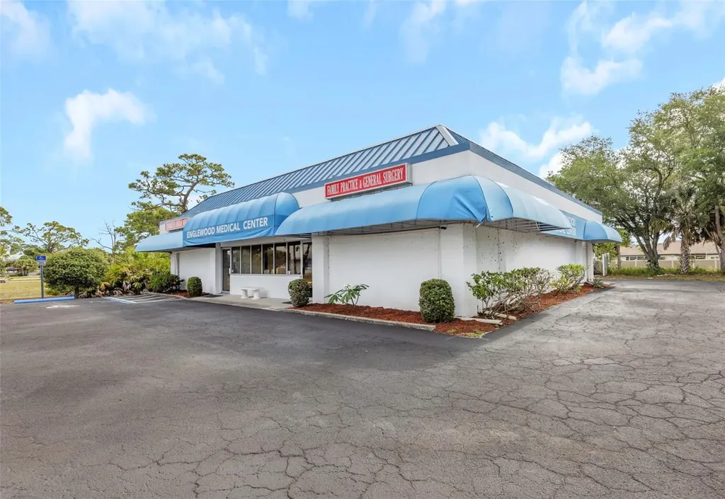 655 N Indiana Avenue Englewood FL 34223