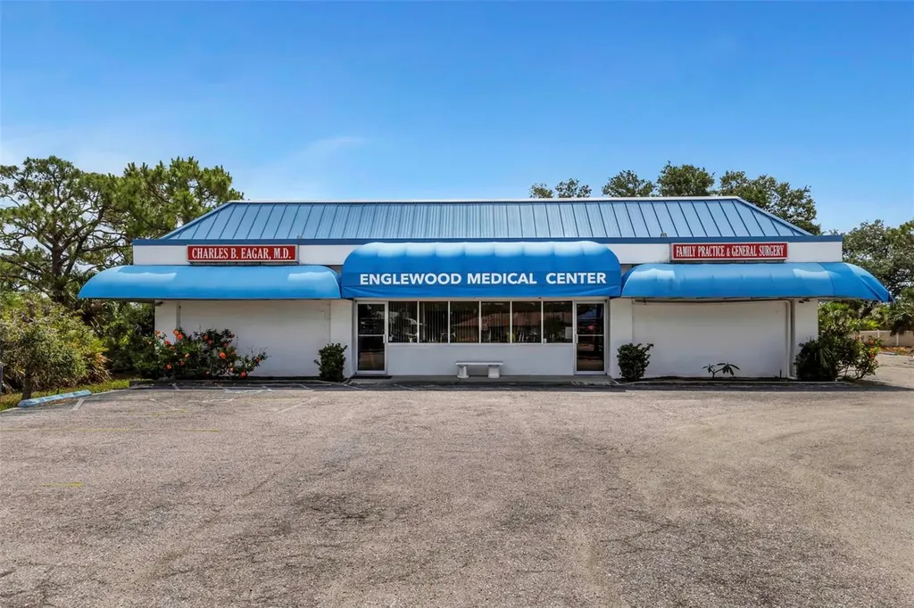 655 N Indiana Avenue Englewood FL 34223
