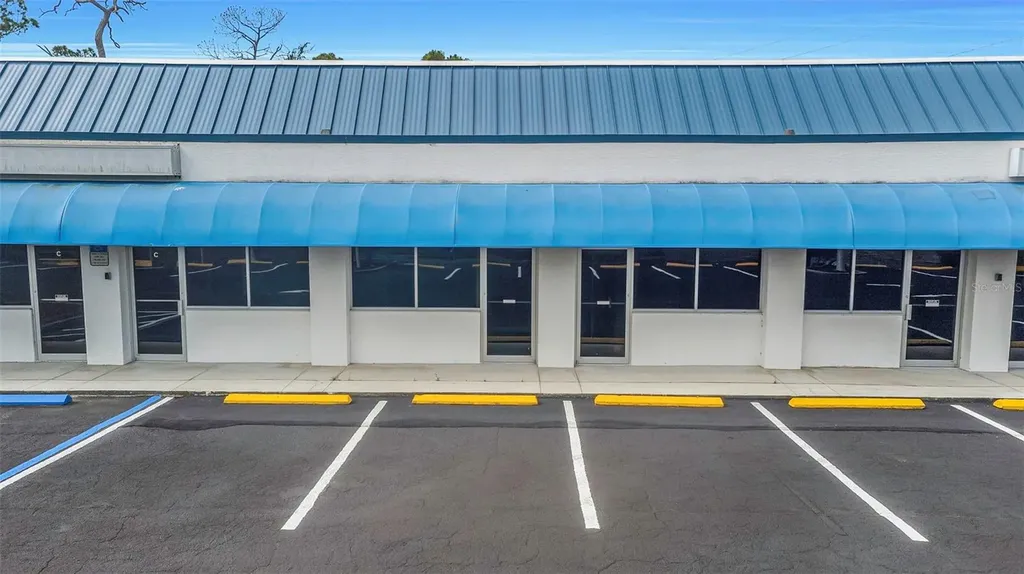655 N Indiana Avenue Englewood FL 34223