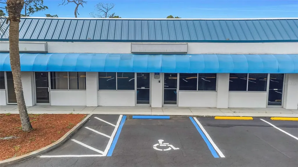 655 N Indiana Avenue Englewood FL 34223