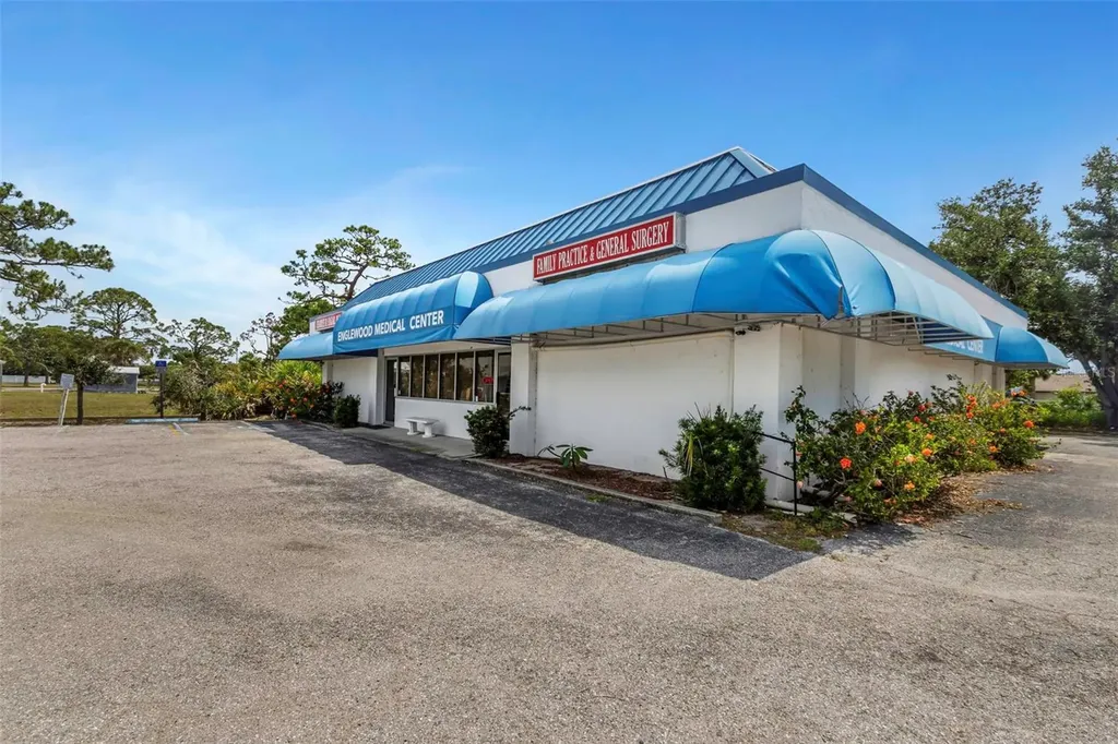 655 N Indiana Avenue Englewood FL 34223