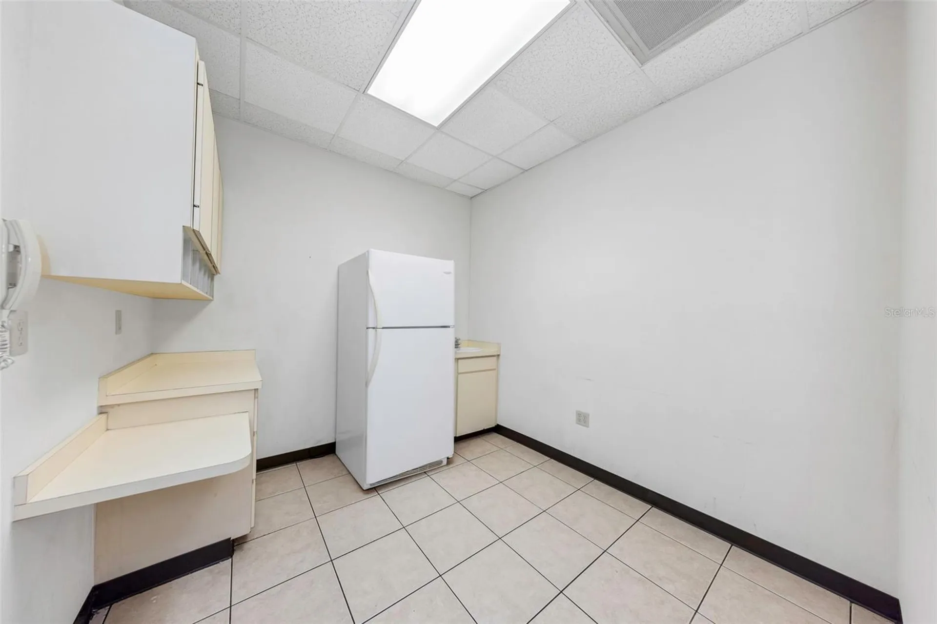 655 N Indiana Avenue Englewood FL 34223