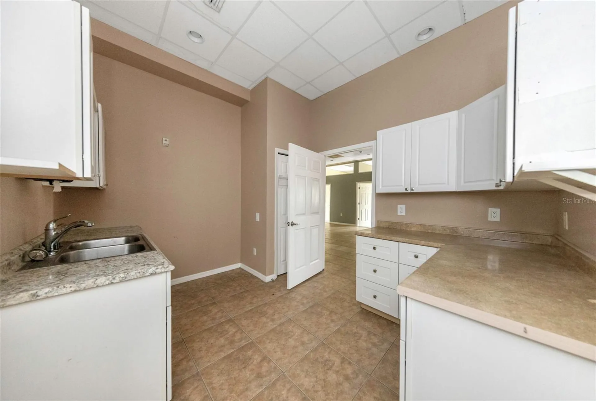 655 N Indiana Avenue Englewood FL 34223