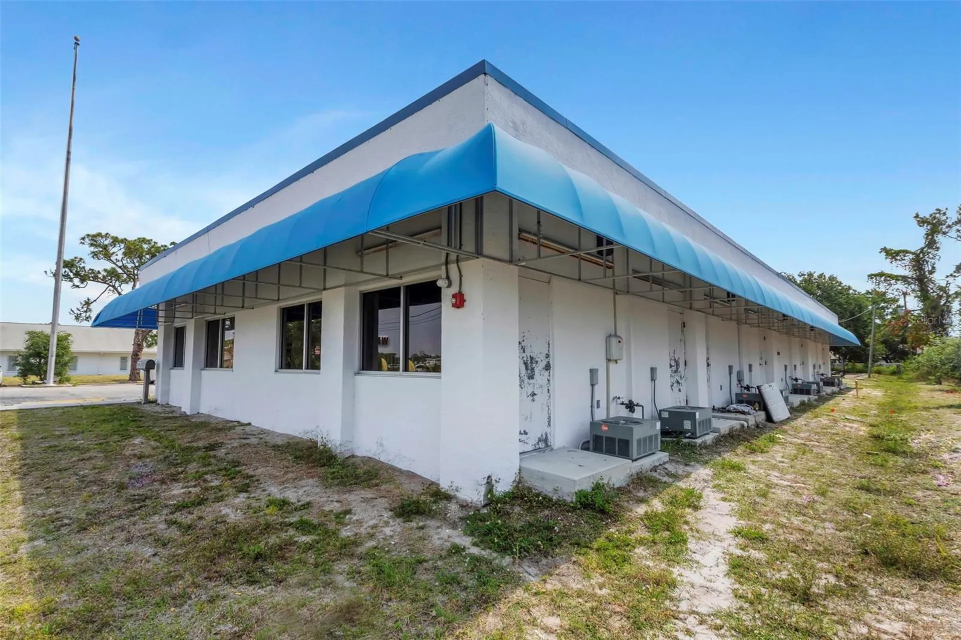 655 N Indiana Avenue Englewood FL 34223