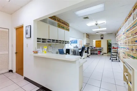 655 N Indiana Avenue Englewood FL 34223