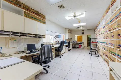 655 N Indiana Avenue Englewood FL 34223