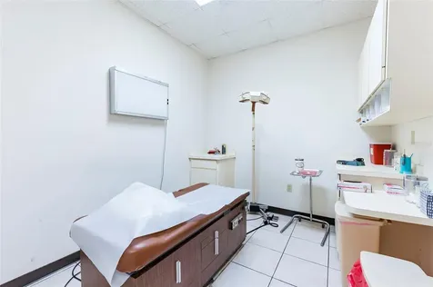 655 N Indiana Avenue Englewood FL 34223