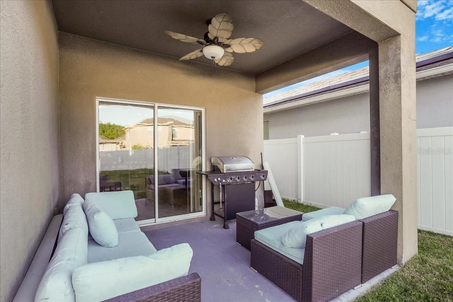 20427 Carolina Cherry Court Tampa FL 33647