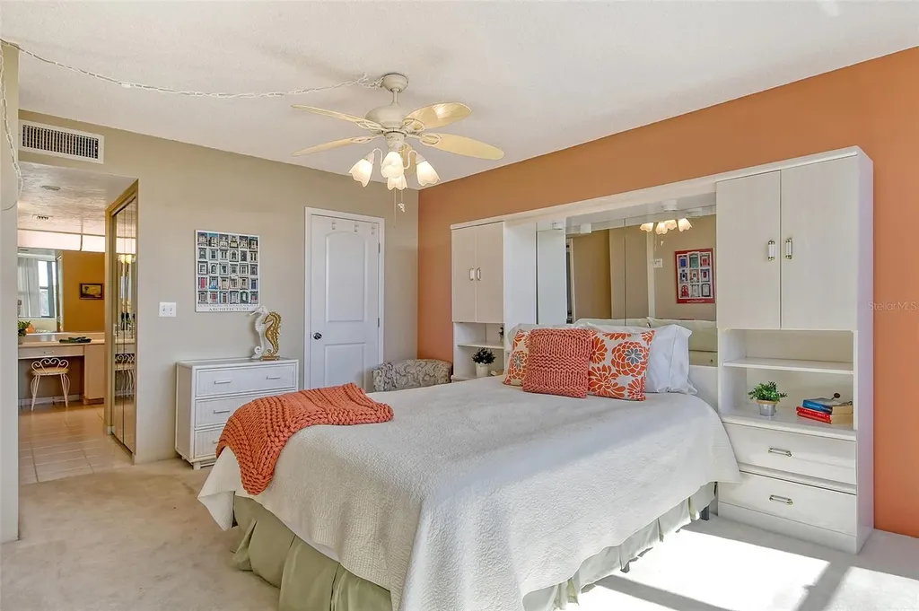5855 Midnight Pass Road Sarasota FL 34242