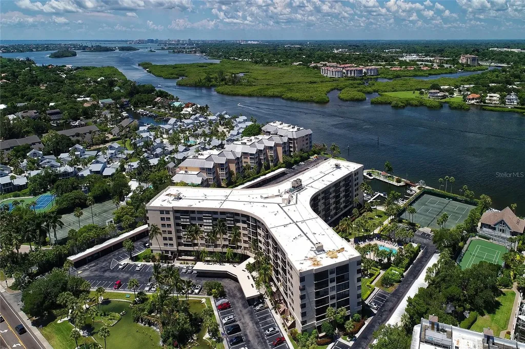 5855 Midnight Pass Road Sarasota FL 34242