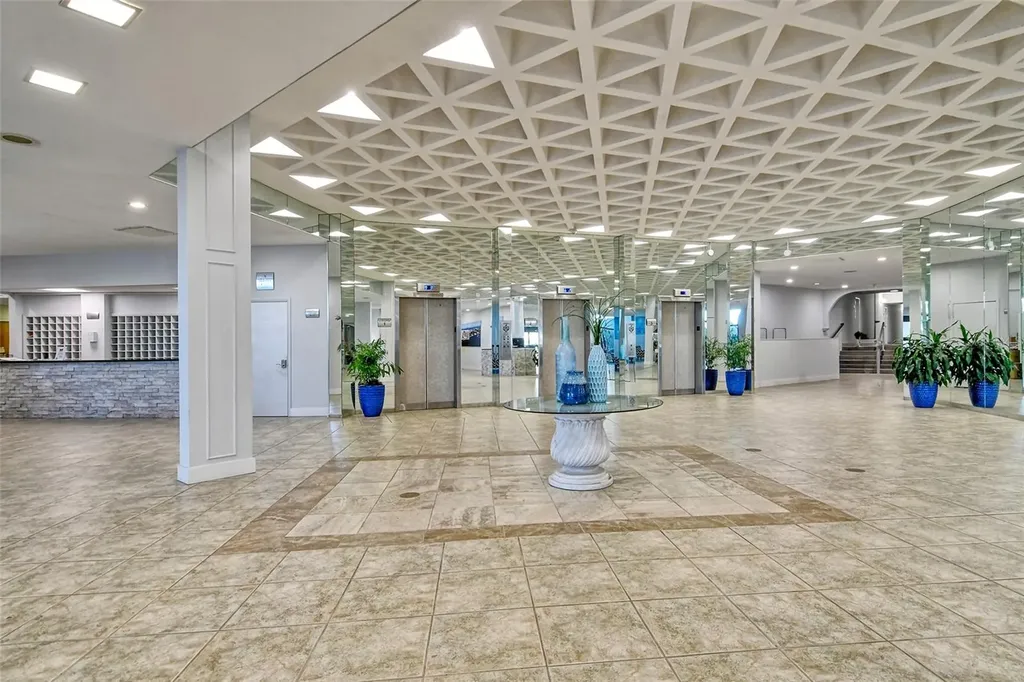 5855 Midnight Pass Road Sarasota FL 34242