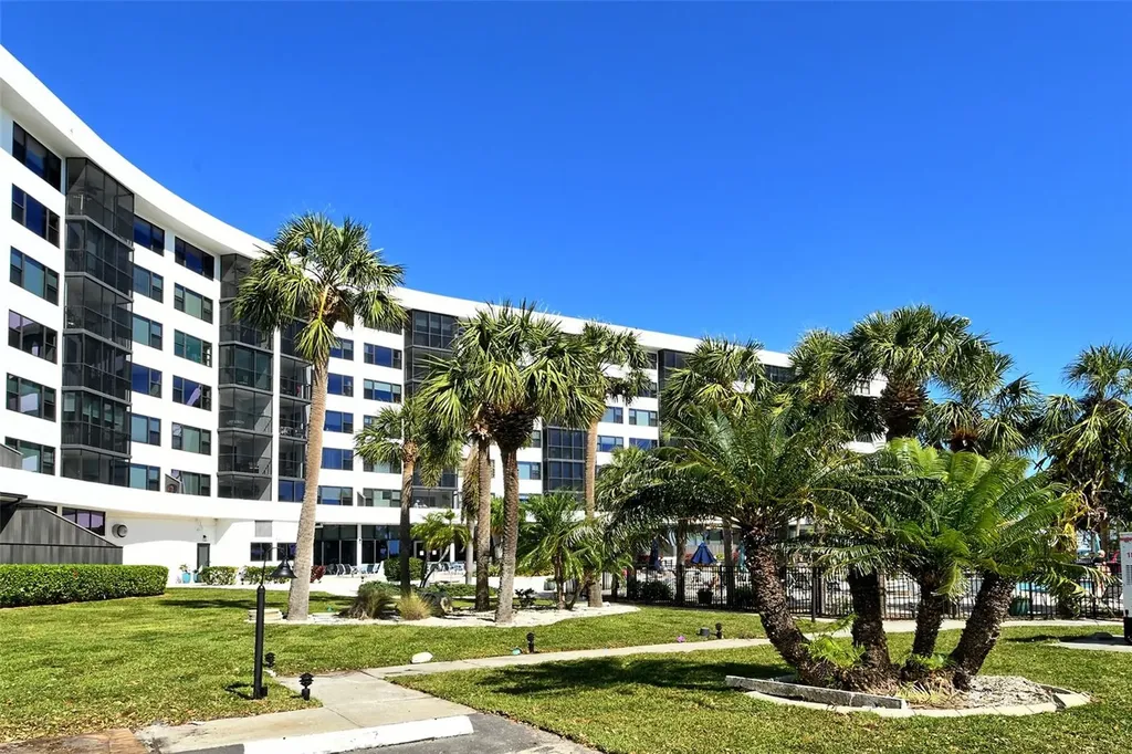 5855 Midnight Pass Road Sarasota FL 34242