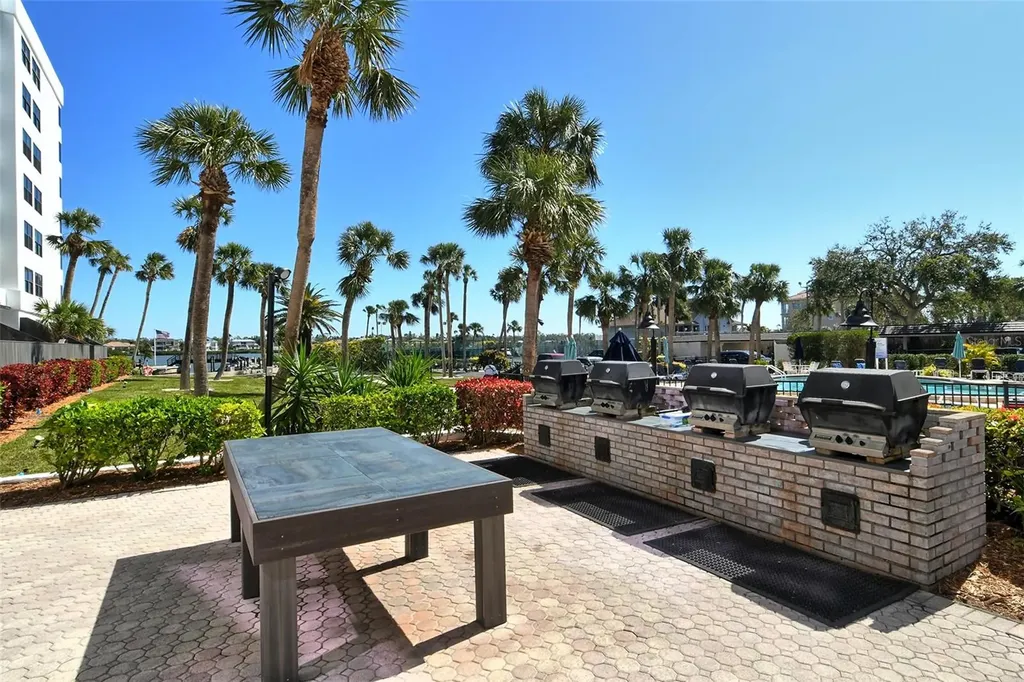 5855 Midnight Pass Road Sarasota FL 34242