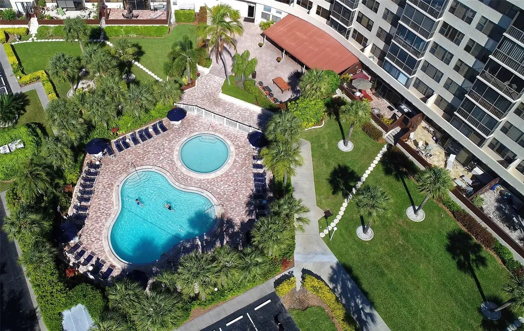 5855 Midnight Pass Road Sarasota FL 34242