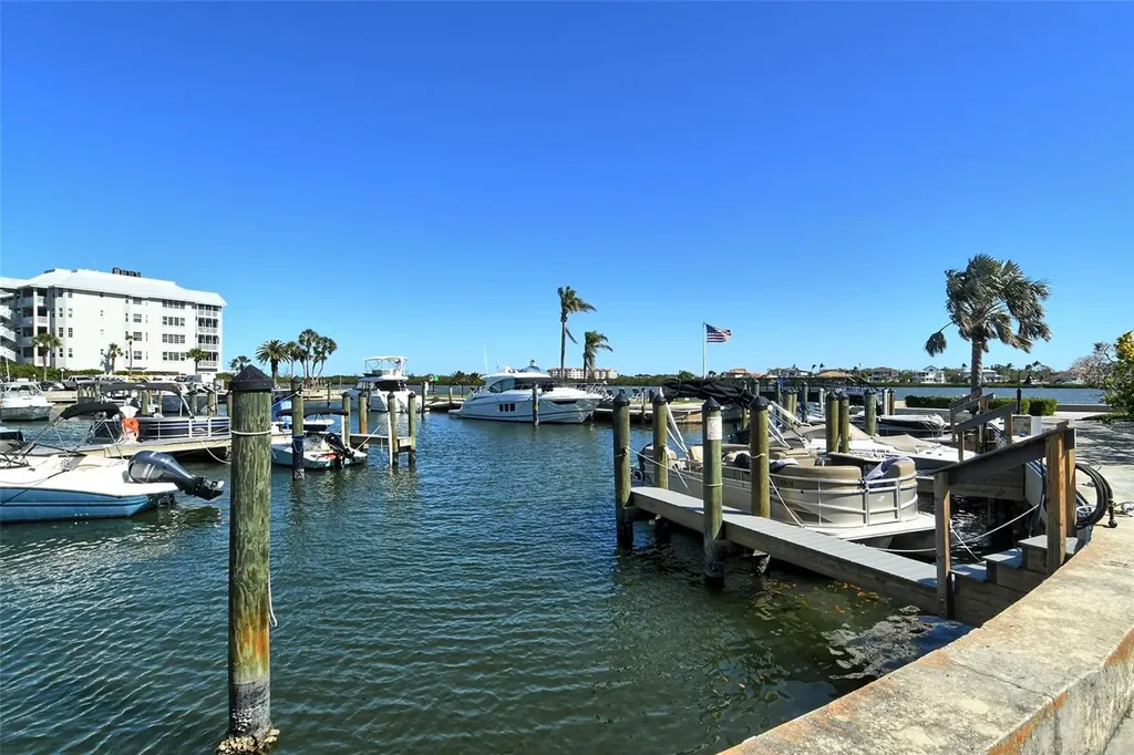 5855 Midnight Pass Road Sarasota FL 34242