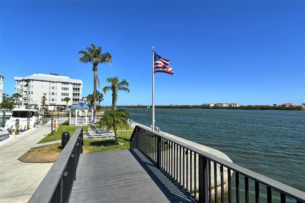 5855 Midnight Pass Road Sarasota FL 34242