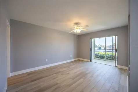 4012 SE 19th Avenue Cape Coral FL 33904