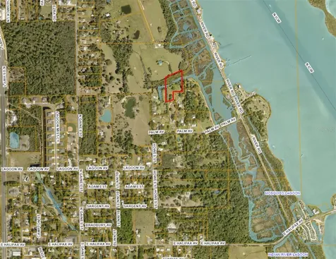 318 Palm Avenue Oak Hill FL 32759