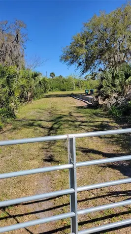 318 Palm Avenue Oak Hill FL 32759