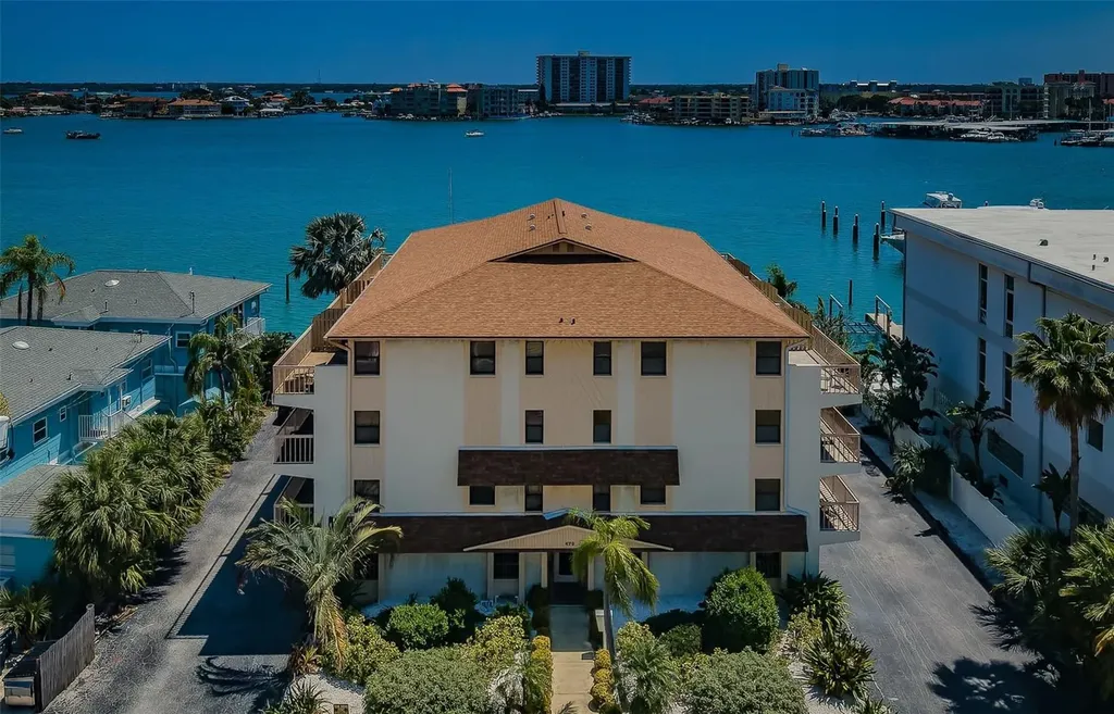 479 E Shore Drive Clearwater FL 33767