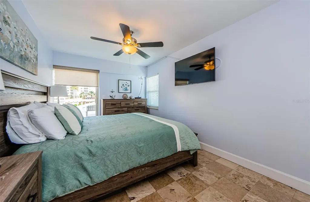 479 E Shore Drive Clearwater FL 33767