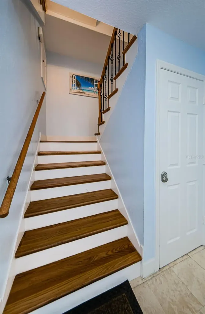 479 E Shore Drive Clearwater FL 33767