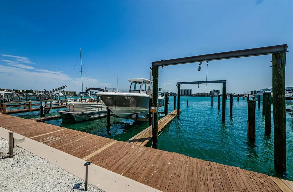 479 E Shore Drive Clearwater FL 33767