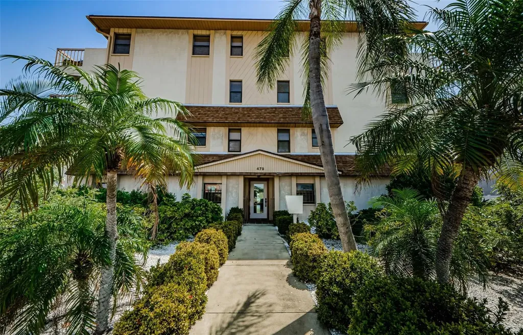 479 E Shore Drive Clearwater FL 33767
