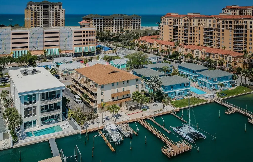 479 E Shore Drive Clearwater FL 33767